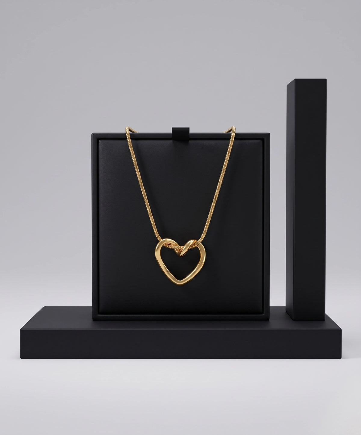 Loop Heart Necklace