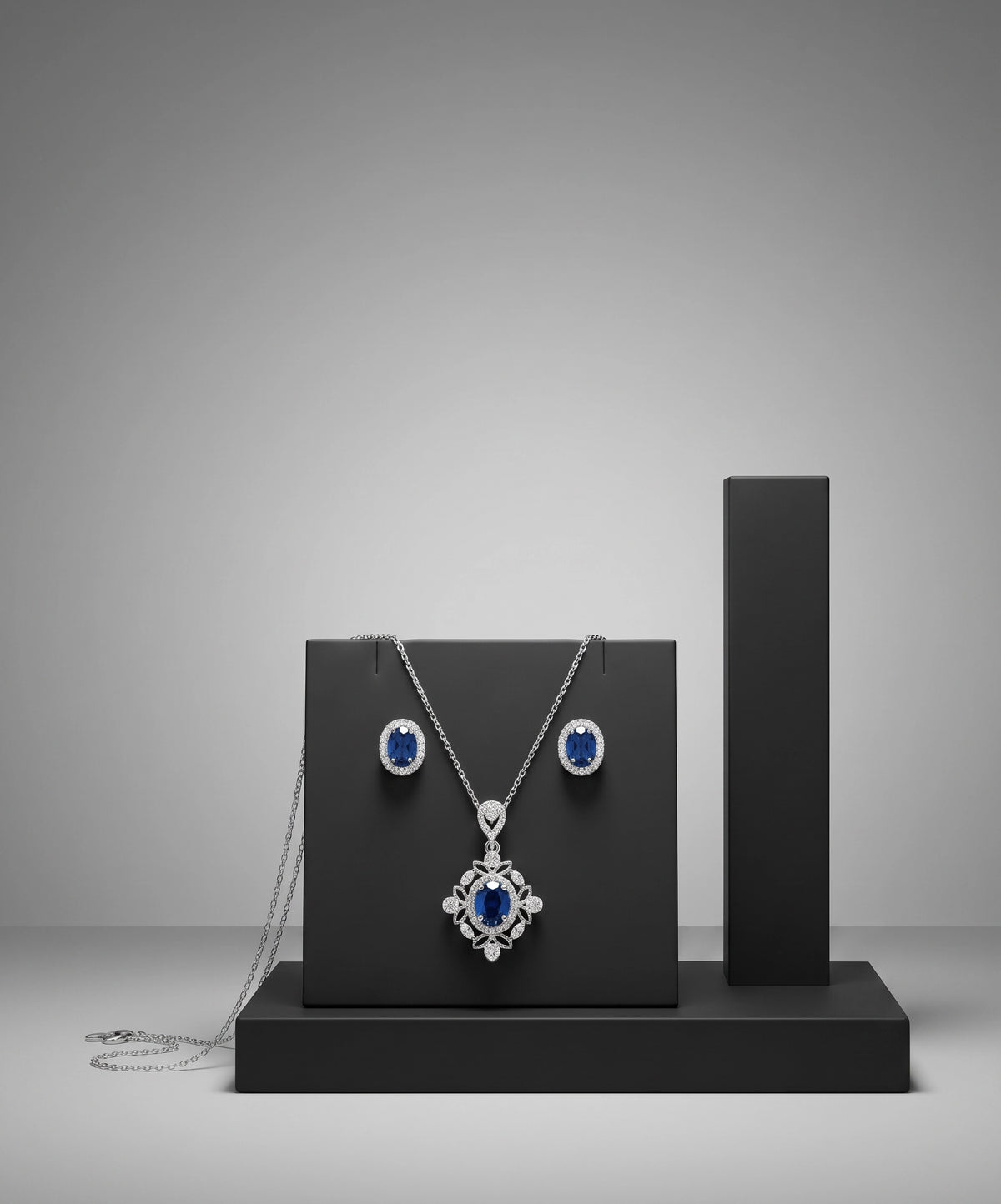 Royal Sapphire Blue Filigree Locket & Tops Set